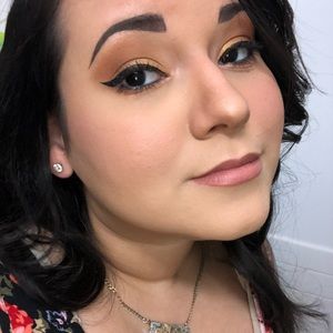 Meet your Posher, Gina